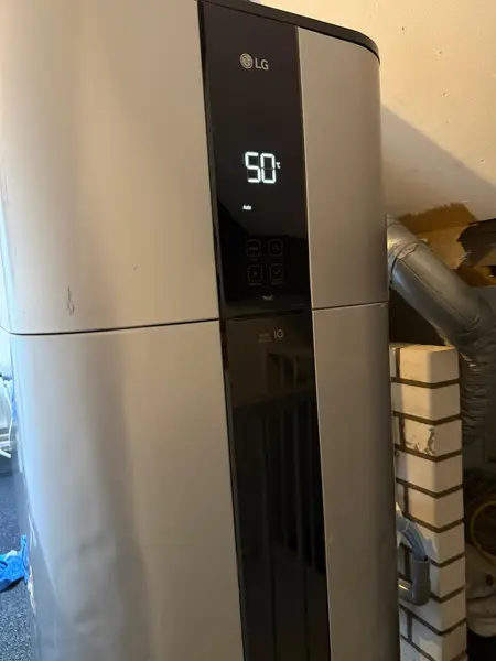 LG-warmtepompboiler in een technische ruimte